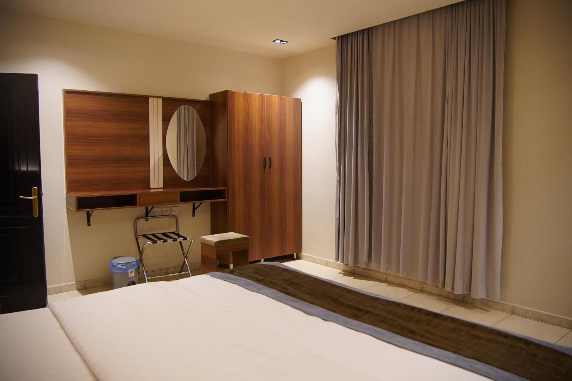 Dosh Hotel マディーナ エクステリア 写真